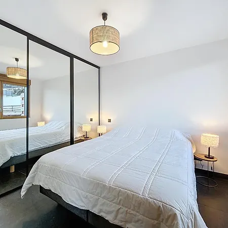Appartement Neuf 2 Pres Des Pistes A Avec Parking *